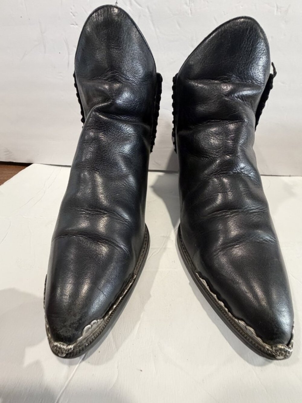 Vtg  70s ZODIAC Womens 9.5  Leather  Booties Metal Tips USA